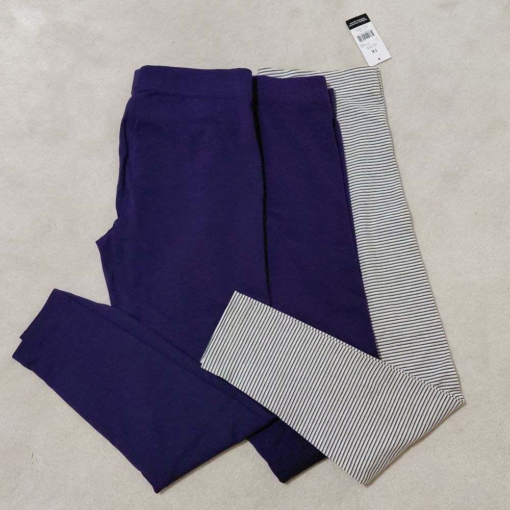 Danskin Plus Size 1X Bundle Of 3 Navy Blue and Grey Striped Leggings NWT